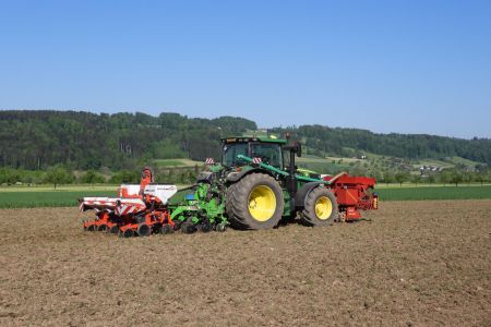 Strip-Till Saat Mais